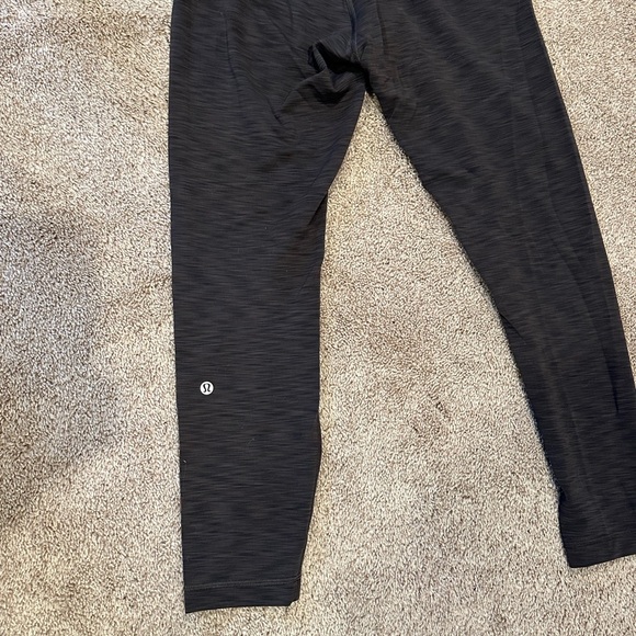 Lululemon Wunder Train 25” leggings - Picture 2 of 5